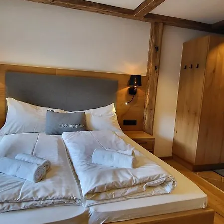 Bergidyll 8 By Alpenidyll *