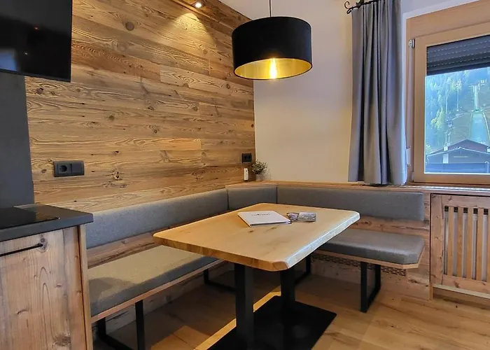 Апартаменти Bergidyll 8 By Alpenidyll